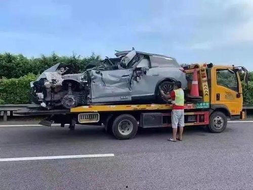 梧州事故车爆料最新消息,事故原因及现场情况深度解析